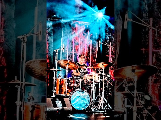 Obejrzyj GEORGE plays Bounce @MTL Jazz Fest 2026 w YouTube Obejrzyj GEORGE plays Bounce @MTL Jazz Fest 2026 w YouTube