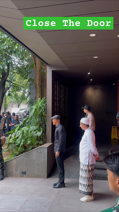 The Arrival of Habib Umar Bin Hafidz on Dedy Corbuzier's Popcast #habibumarbinhafidz #dedy#closet...