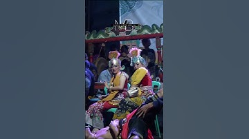 Kerasukan Brutal! Jangkrik Genggong Tari Lengger Wonosobo #shorts #budaya #kerasukan