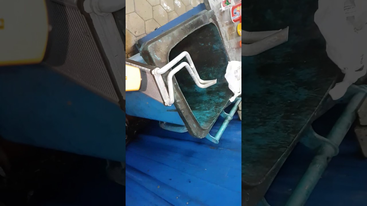 Промыть радиатор уксусом