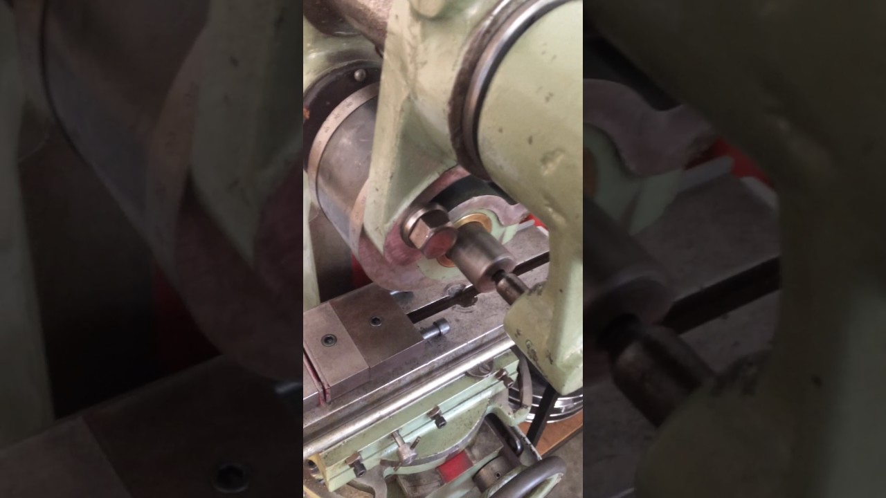 Motor CCW VA CW - YouTube