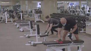Gyms across the lone star state reopened monday morning as part of
next phase reopening texas.