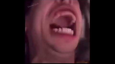 TF2 Shitpost Status 0.6