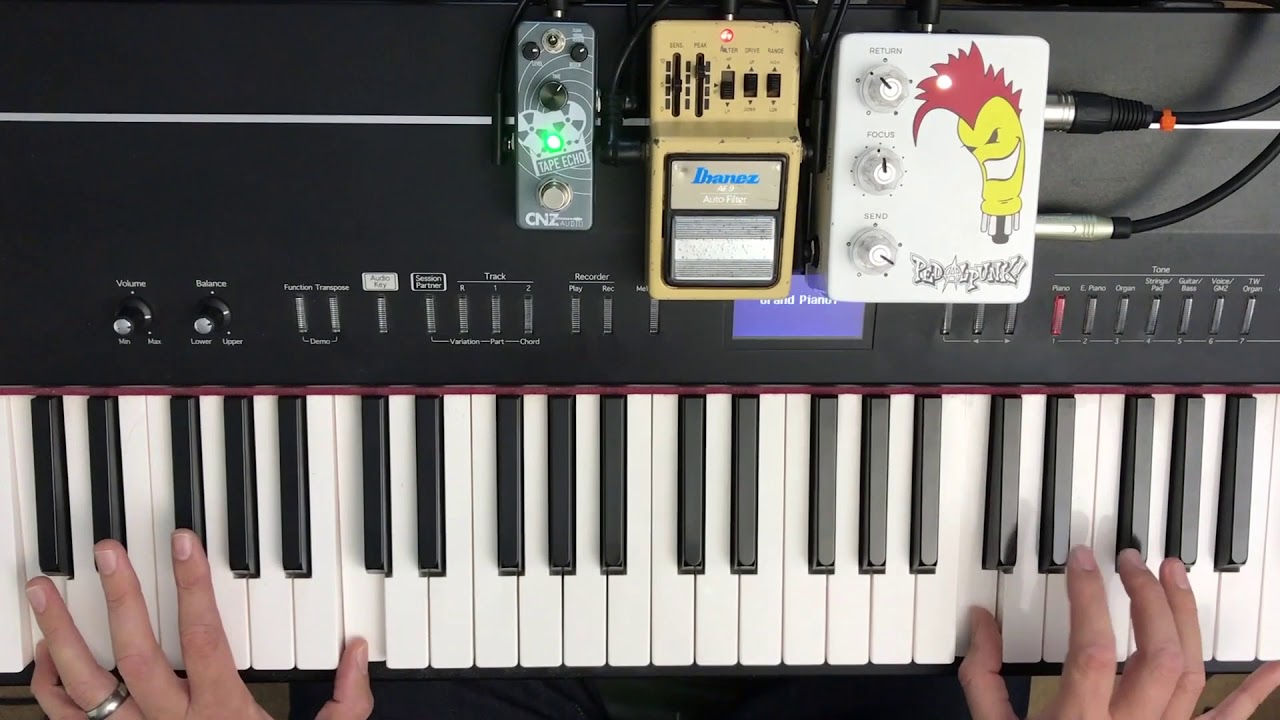 Filter Fun with the Ibanez AF9