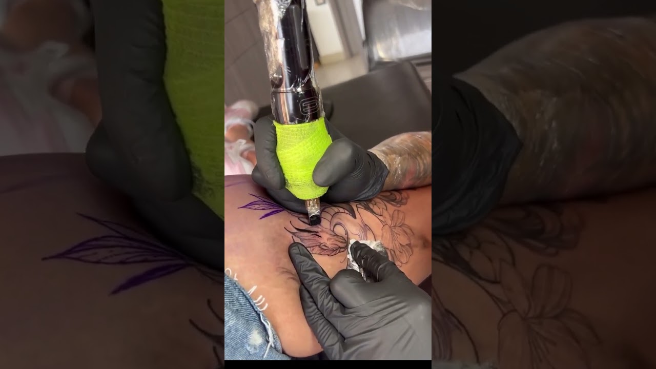The process of Thick line tattoo with Pepax cartridge needle