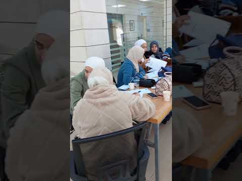 جانب من اجتماعات مجموعات التركيز لمناقشة مخطوطة منهاج اللغة العربية للصف السابع الفصل الدراسي الأول 