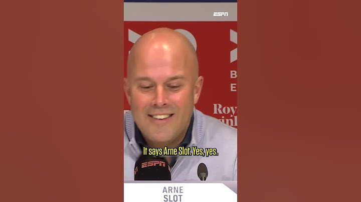 When Arne Slot was confronted with Bayern Munich rumors 👀 #shorts