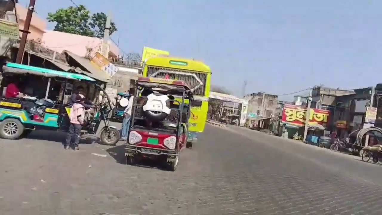 Средняя школа Кандури Западной Бенгалии Харграм, Западная Бенгалия, Индия