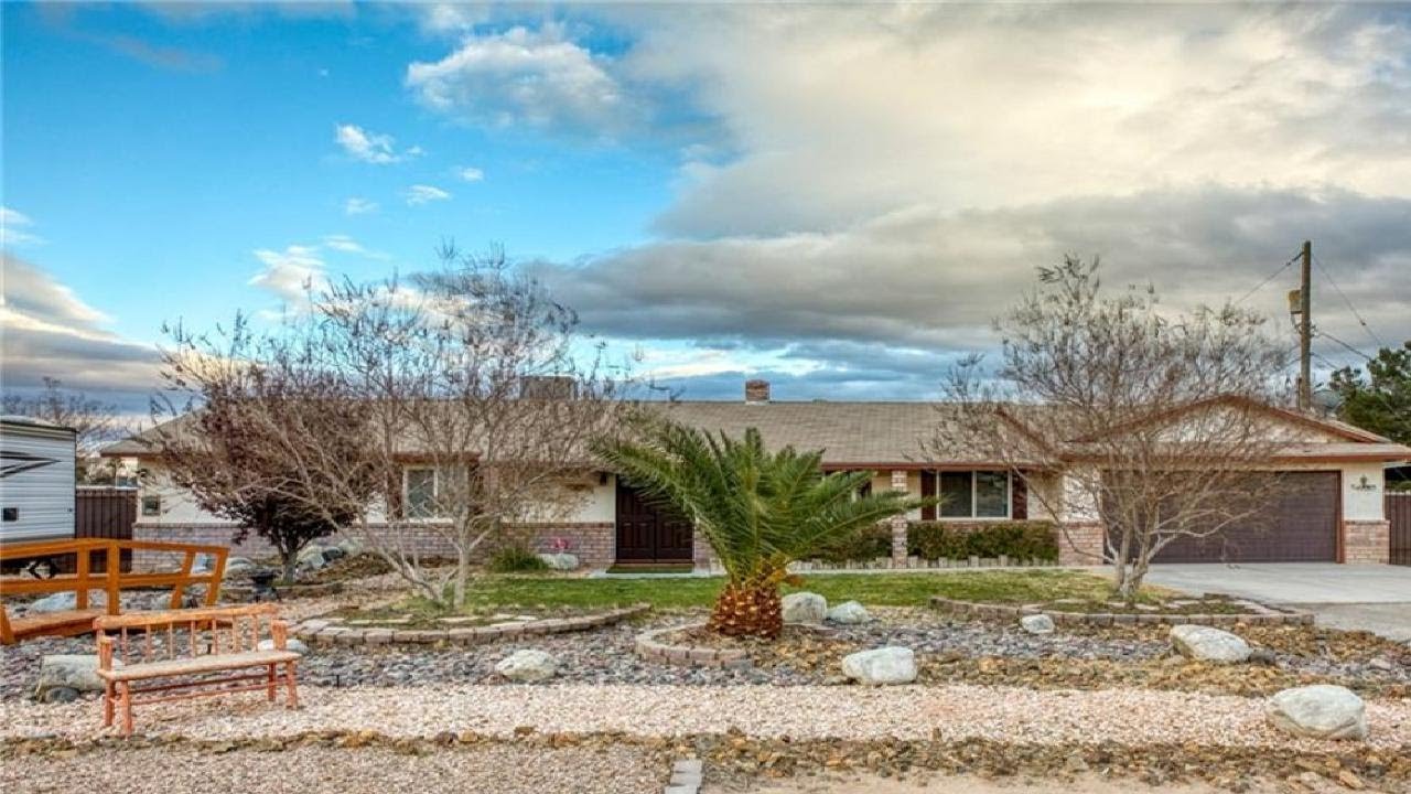 3470 North Bronco Street, Las Vegas, NV Presented by Danny Phee.