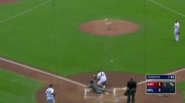 ARI@MIL: Tomas goes the other way for RBI double