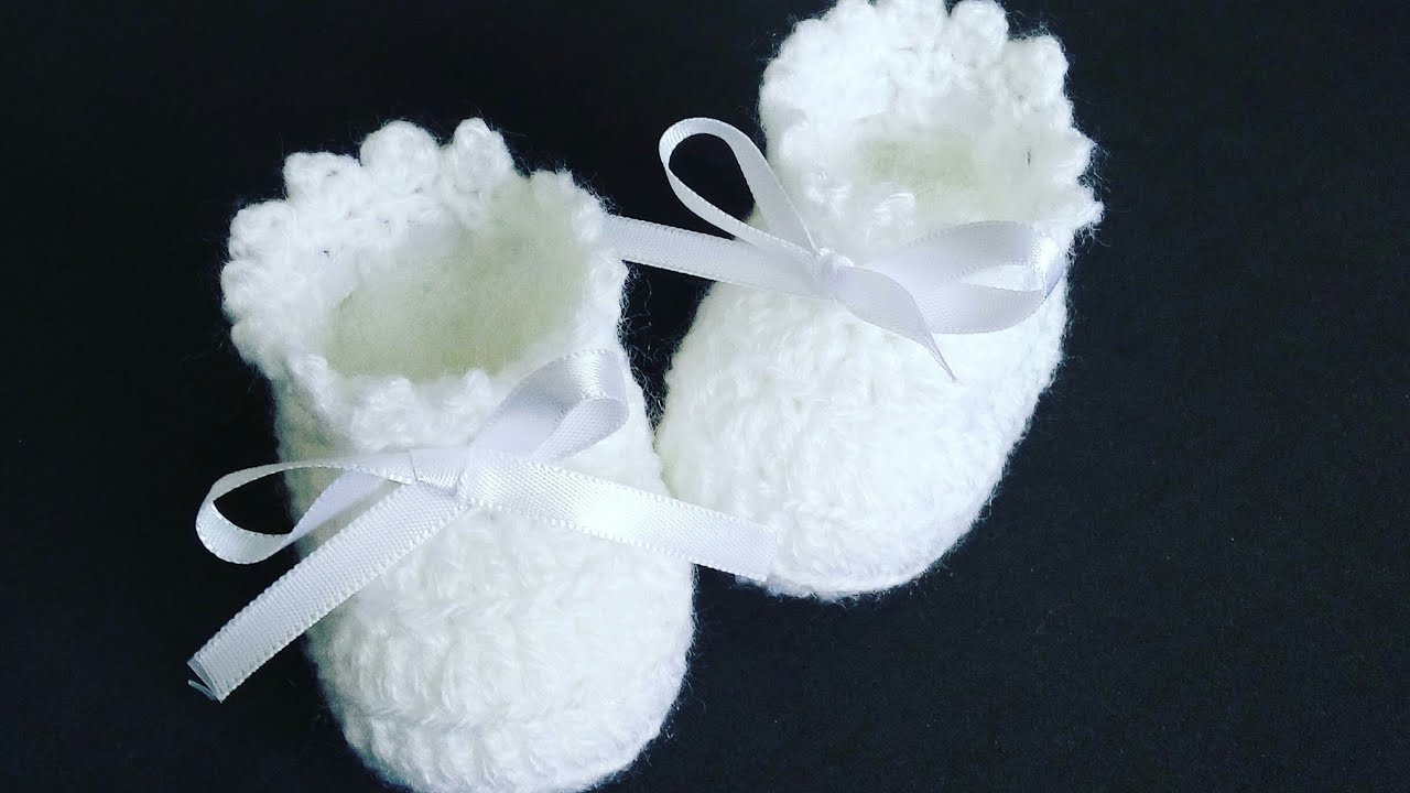 BOTINHA DE CROCHE/ recém nascido