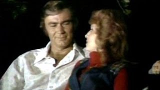 Jim Ed Brown & Helen Cornelius - I'm Leavin It Up To You chords