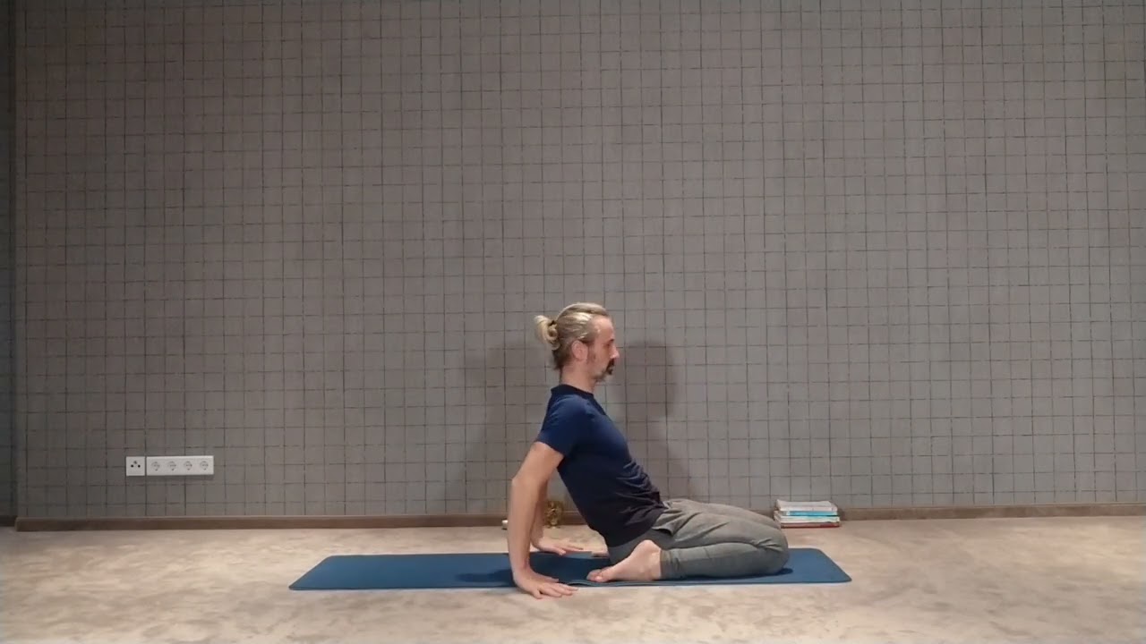 Türchen Nr. 14: Supta Virasana - der geneigte Fersensitz