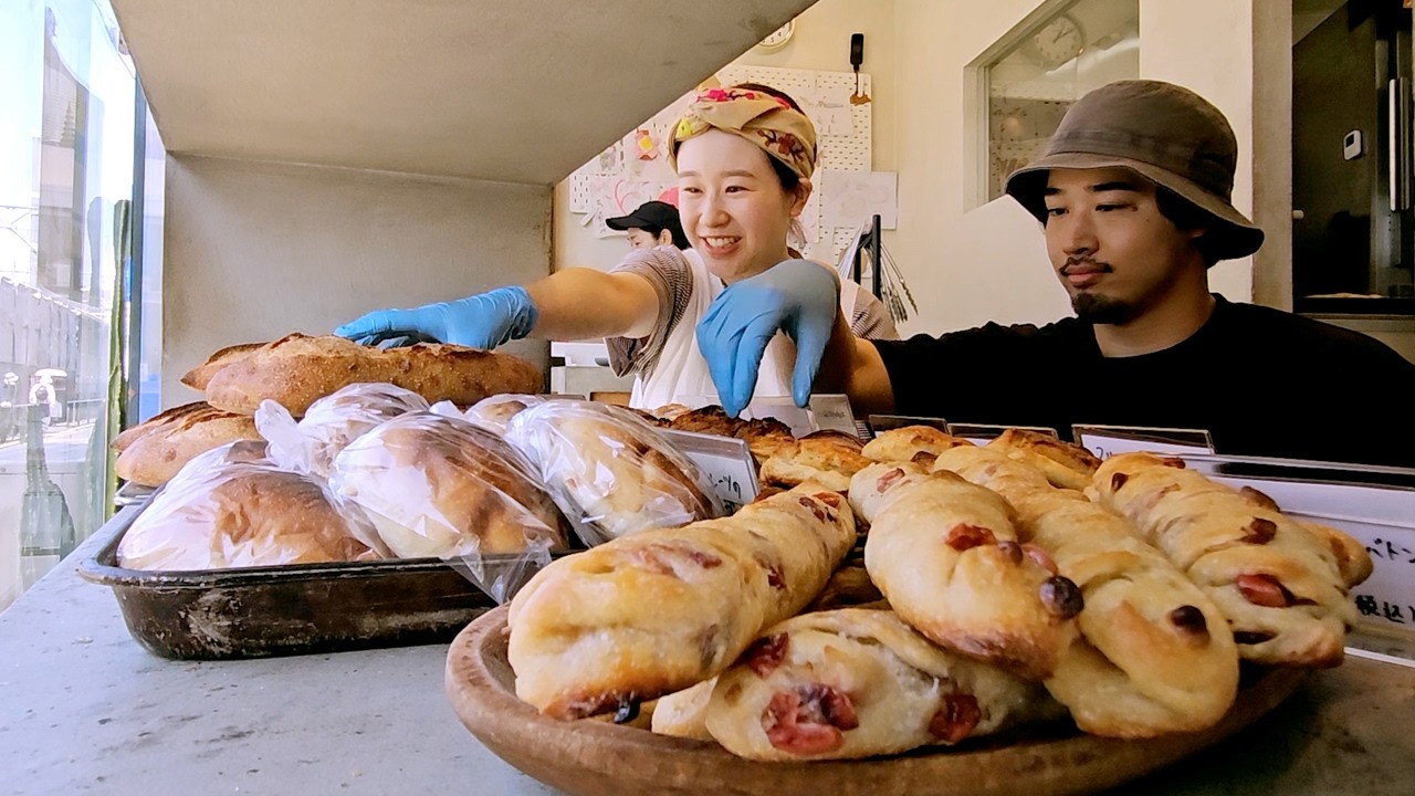Маленькая пекарня в Осаке зарабатывает $20,000 в месяц! (Расширенная версия)