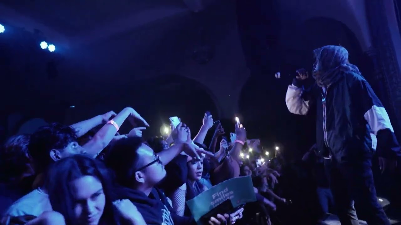 $NOT HD LIVE in OAKLAND! (1st Performance of Doja in a Mosh Pit)