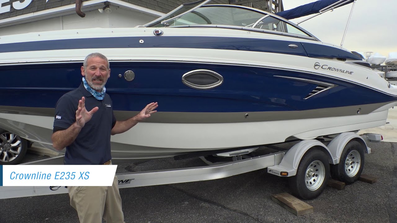 2021 Crownline E235 XS Bowrider Boat Review Full Walkthrough Video