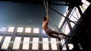 Static Trapeze act (Ref: USA 435)