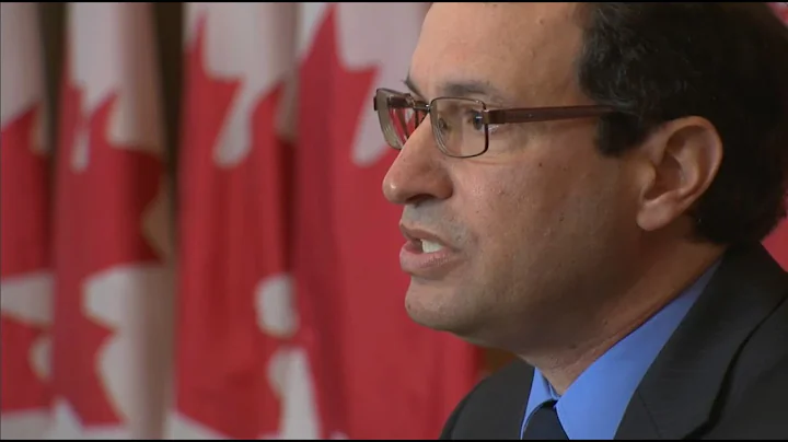 Federal environment commissioner Jerry DeMarco pre...
