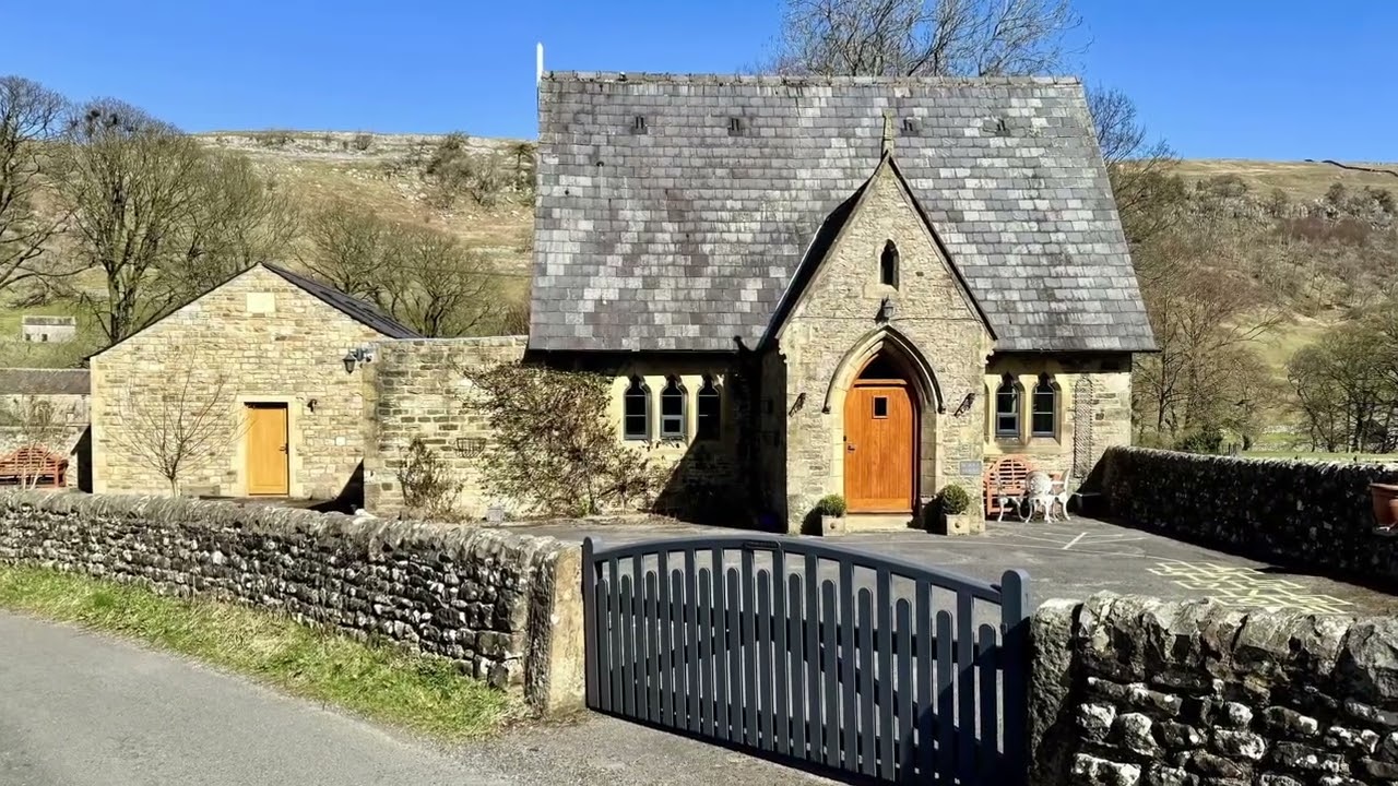 Kettlewell Walk: Explore Scenic Littondale and Wharfedale Valleys
