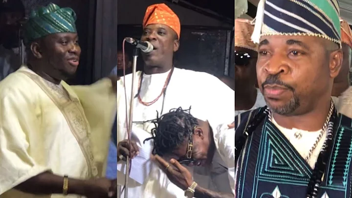 Small doctor & hunter suprise k1 de ultimate on stage at mc oluomo  daughter wedding