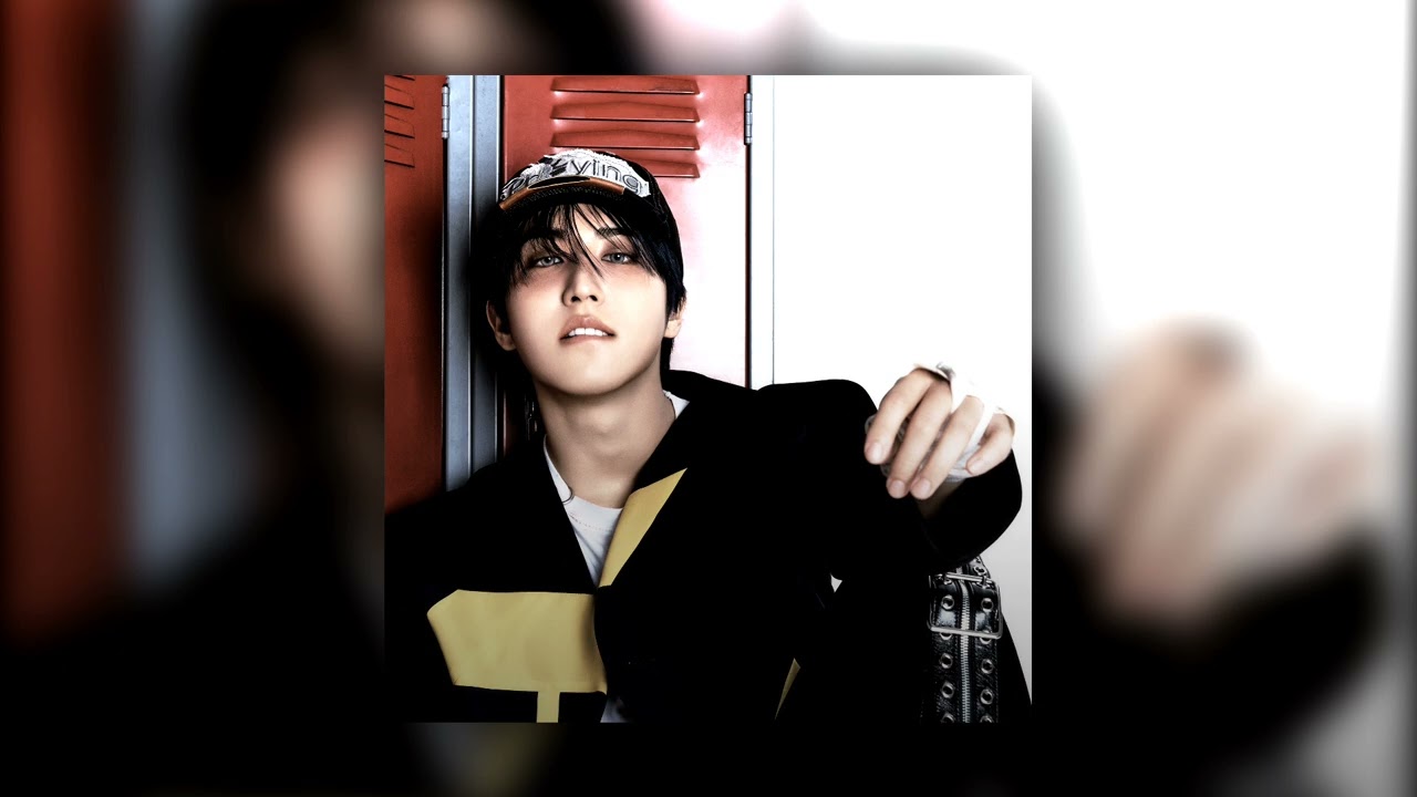 stray kids - phoenix (sped up)