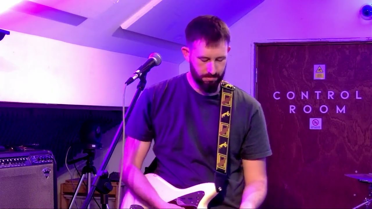 The Jurors - A Day Too Soon (Live at TAD Studios)