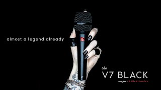 The V7 BLACK Dynamic Microphone ft. Sammi Doll