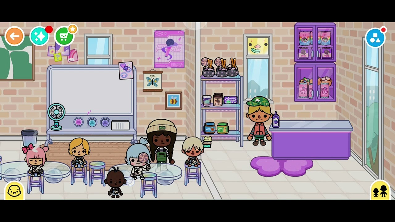 Kali ini aku main toca boca noh👊👊