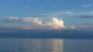 Голубой Иссык-Куль (Blue Issyk-Kul)(Красивое озеро между двумя хребтами Северного Тянь-Шаня., 2008-12-10T14:59:43.000Z)