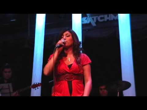 NICOLE PILLMAN - SE NOS ROMPIO EL AMOR- MAYO 2009