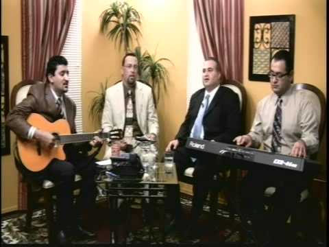 أحبك فحبك يعجز فيه الكلام