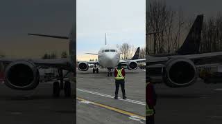 Lil smoke show #Shorts
Do you understand what were doing right now?
#Nolinor #Maintenance #Plane #AviationDaily Lil smoke show #Shorts