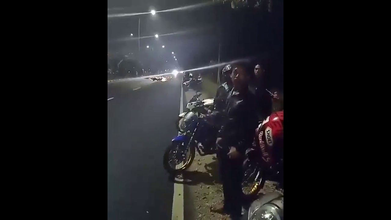 herex crash suramadu &a.yani surabaya