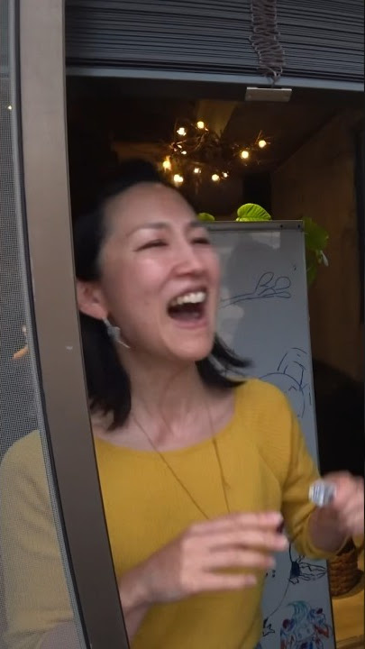 Flirting with a Japanese MILF #Milf #Japanese #Tokyo #hot #japan #japaneseculture #culture #people