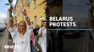 Information Thousands in Belarus form 'lines of solidarity' in protest against election result | ABC News News