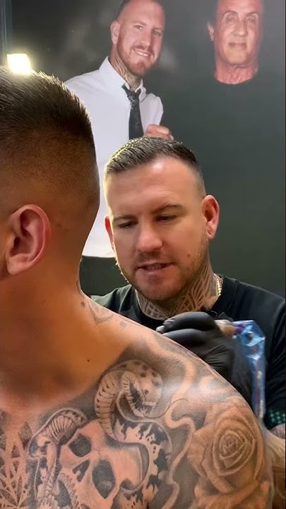  FULL BACK SKULL TATTOO!!! #tattoo #tattooartist - YouTube