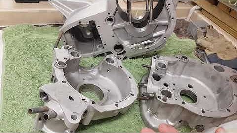 Triumph Trident T160 Engine Rebuild. Part 16: Cleaning the Crankcases