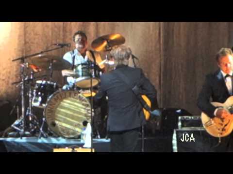 JOHN MELLENCAMP - Lawless Times - Regina SK - July 11 2015