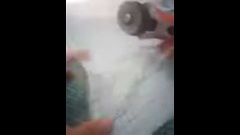 Thử dao cắt vải shop buybuyme.vn của shopee