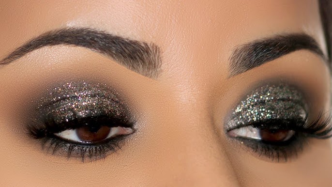 Smoky Black Glitter Eye Makeup Idea #michaelthesalon …  Glitter makeup  tutorial, Glitter makeup, Glitter eye makeup