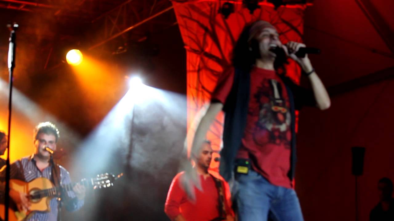 El Arrebato,que salga el sol por donde quiera.Sestao 2012 - YouTube