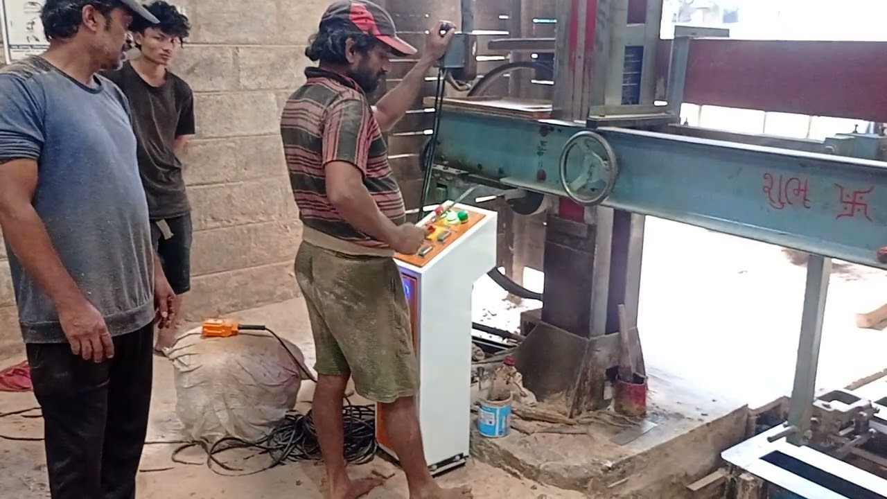 BULL TROLLEY PULLING MACHINE