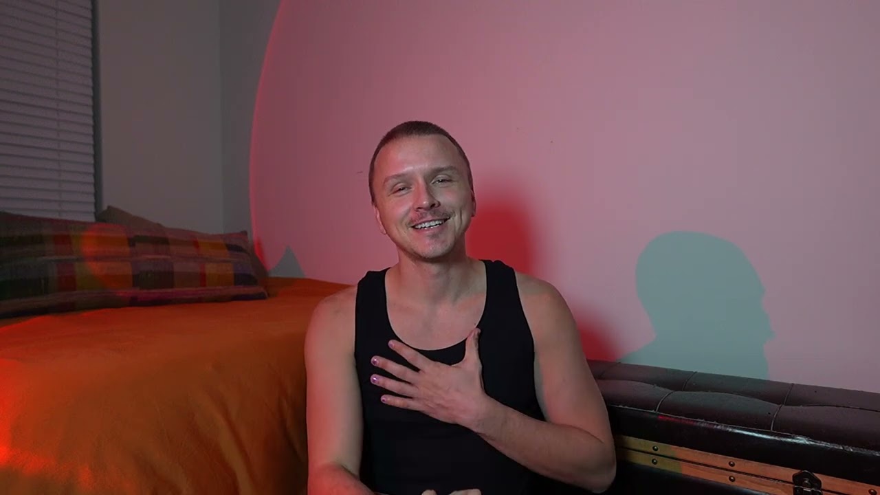 Эти люди сейчас очень тебя любят и желают тебе всего самого лучшего!