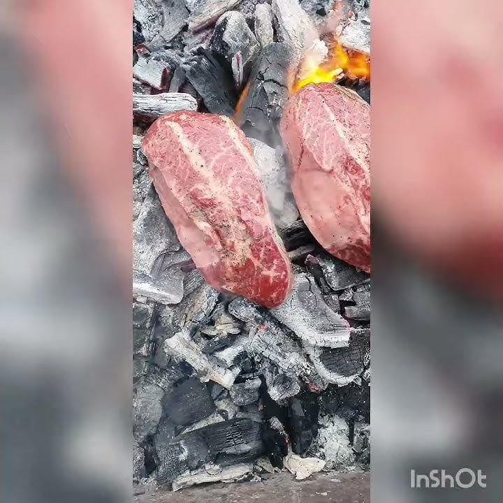 Как готовить целые куски мяса в углях без шампуров - YouTube