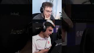 OhnePixel Defends the Crowd