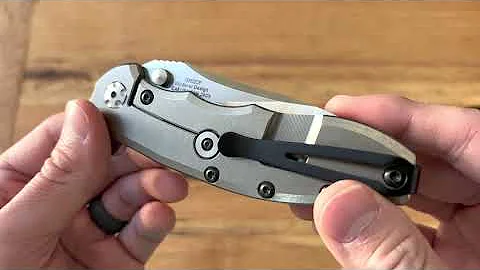 Zero Tolerance 0562CF - Old school knife UNBOXING - It’s a Hinderer design too!