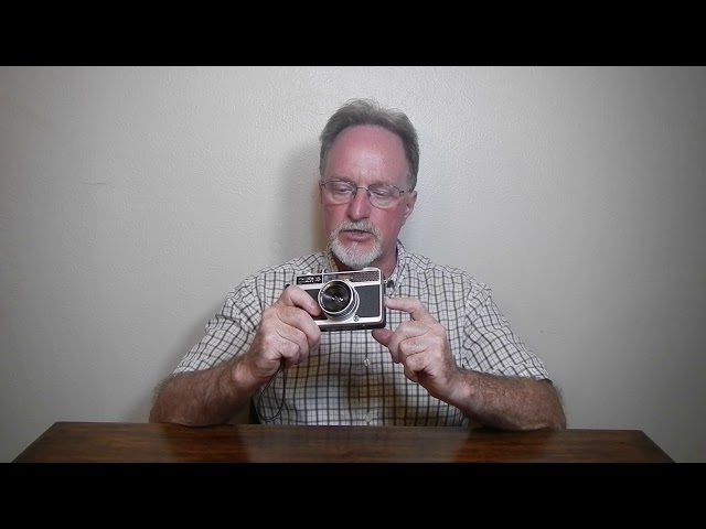 52 Cameras: # 158 — Fujica Compact S - YouTube