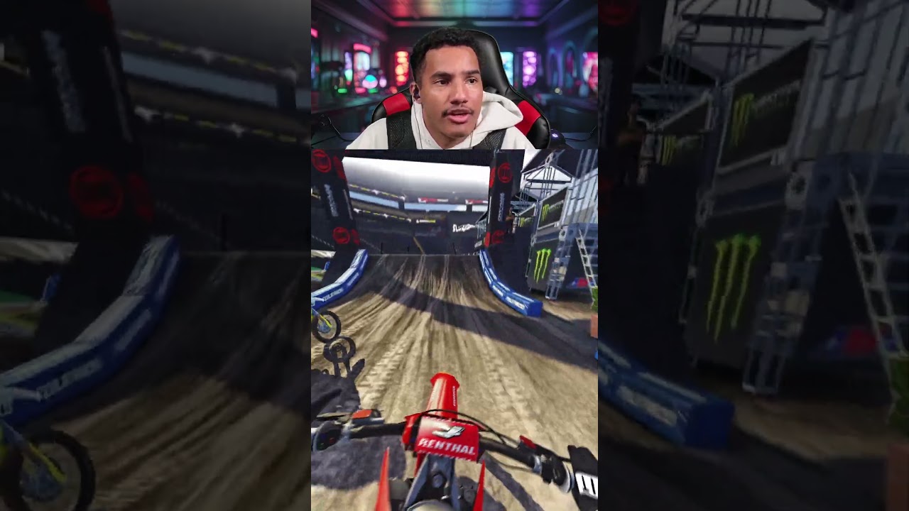 Гонщики бок о бок меняют своих соперников на суперкроссе в Питтсбурге на мотокроссовых мотоциклах!