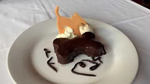 OMG! You'll love this Florida restaurant's decaden...