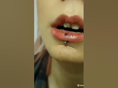 прокол губы - YouTube